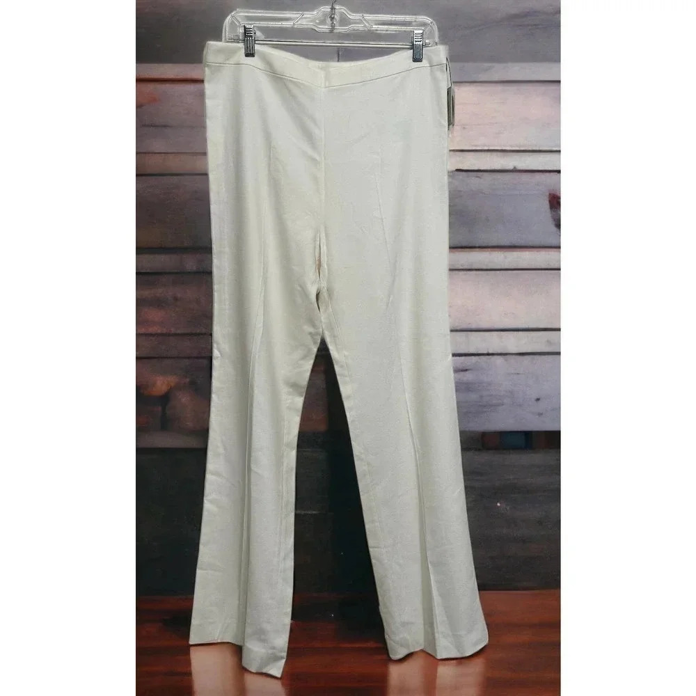 Eleventy NWT’s women’s high rise flat front trousers.size 6